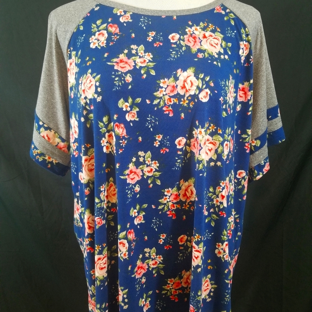 Vintage look floral ringer tee